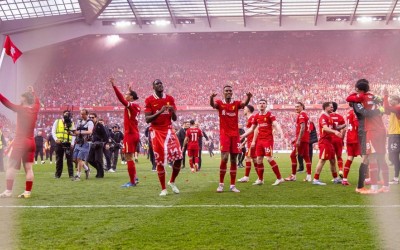 Liverpool FC: Triunfo en la Premier y planes para 2025/2026