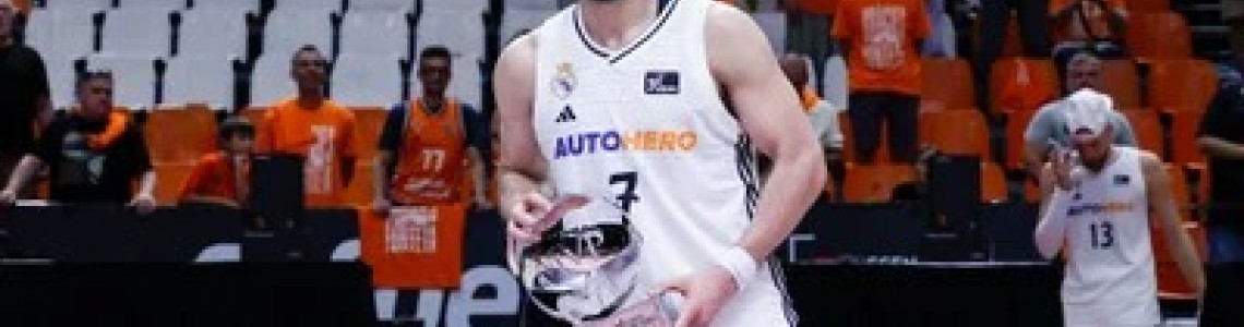 Real Madrid vence 3-0 a Salzburg y lidera Grupo H en Mundial de Clubes Real Madrid vence 3-0 a Salzburg y lidera Grupo H en Mundial de Clubes