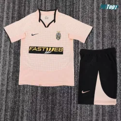 Camiseta Juventus Visitante Retro 2003/04 Rosa Niño Kit